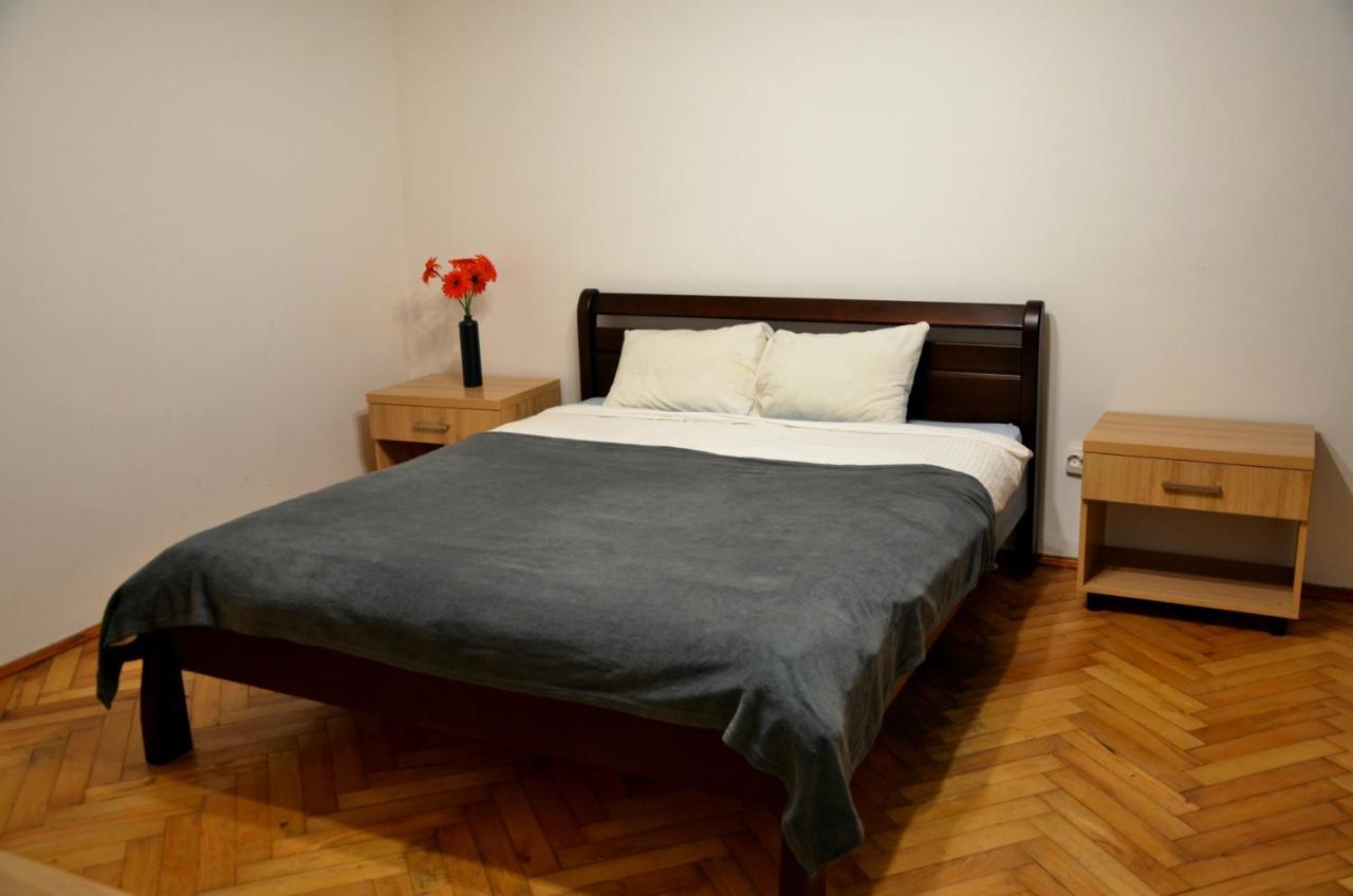 Brand New Apartment In City Center Lviv Eksteriør bilde