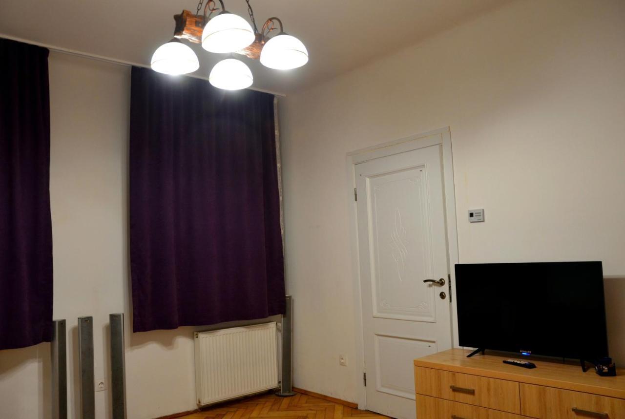 Brand New Apartment In City Center Lviv Eksteriør bilde